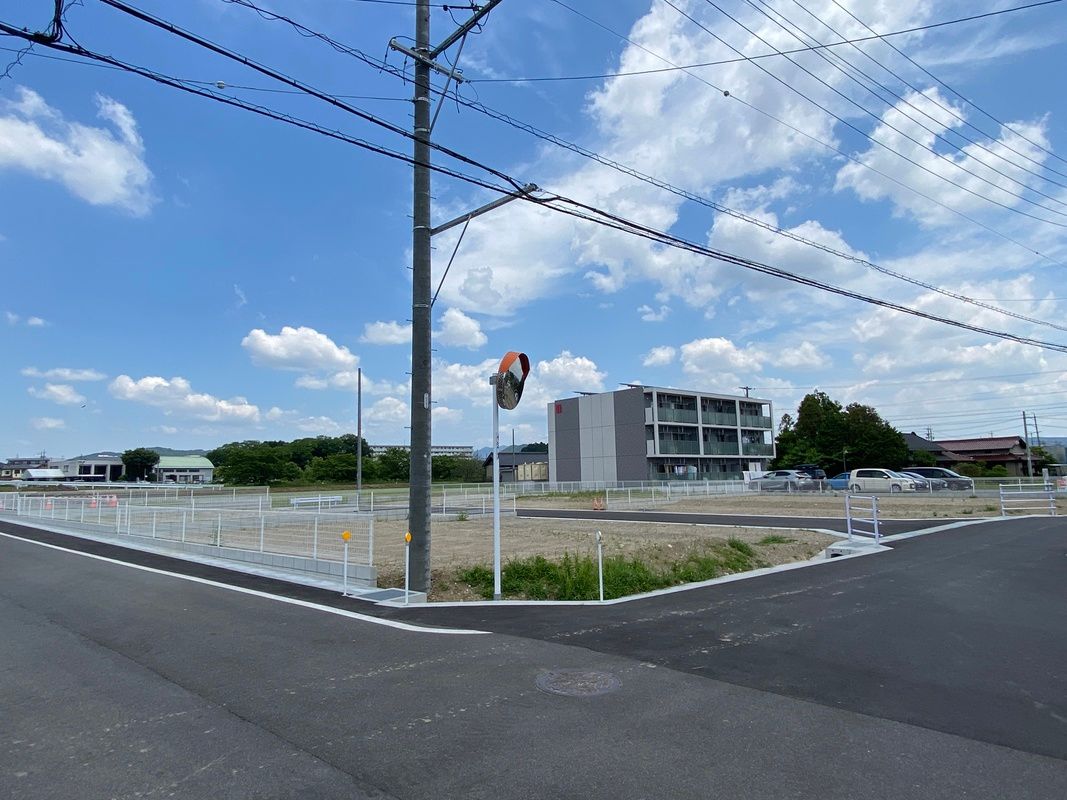 Land for Sale in Kani City, Gifu - 4 Subdivision Lots Available - Thumbnail 2