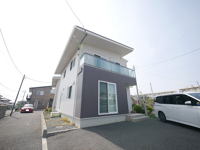 Modern 3LDK House in Hitachi City with 2 Parking Spaces - Thumbnail 2