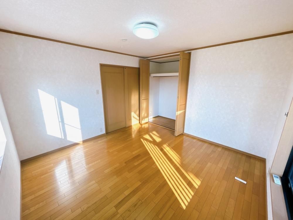 4LDK Detached House for Sale in Kameoka, Kyoto - Thumbnail 4