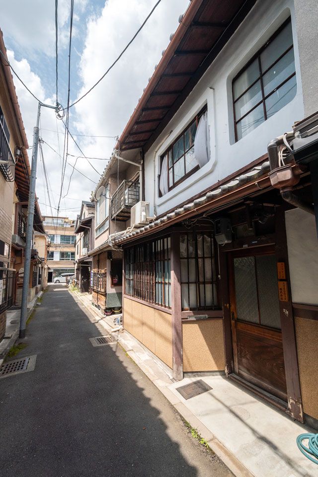 Kyoto Machiya for Business Rent near Nijo Castle - Thumbnail 3