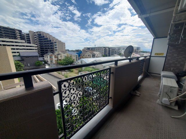 3LDK Apartment for Sale in Tsukimino, Yamato City - Thumbnail 3