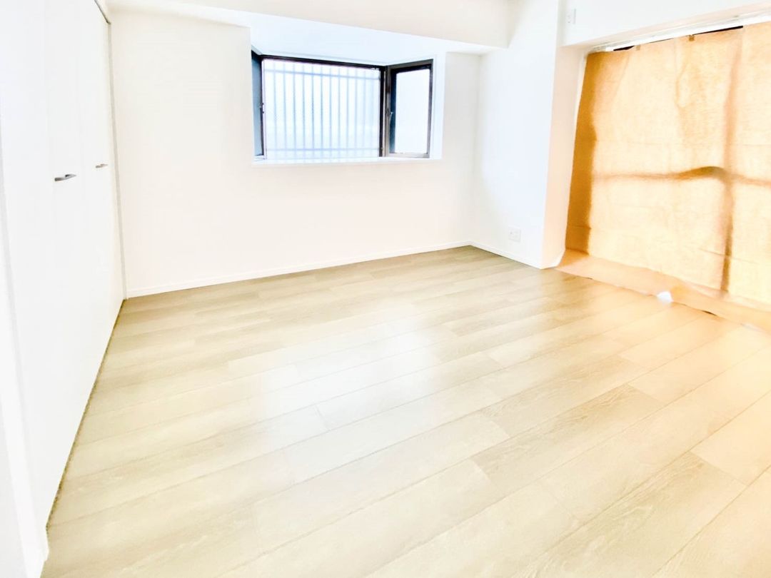 Dia Palace Musashi-Urawa 3LDK Apartment for Sale in Saitama - Thumbnail 4