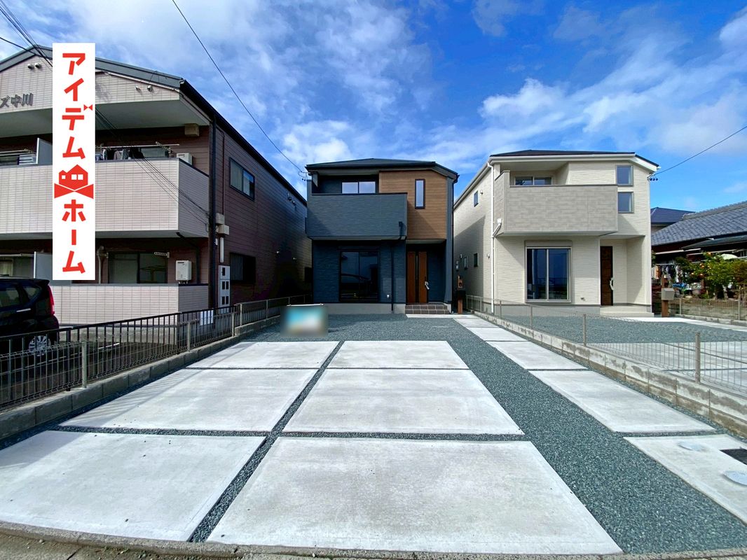 New 4LDK Detached Houses for Sale in Toyohashi, Aichi - Thumbnail 2