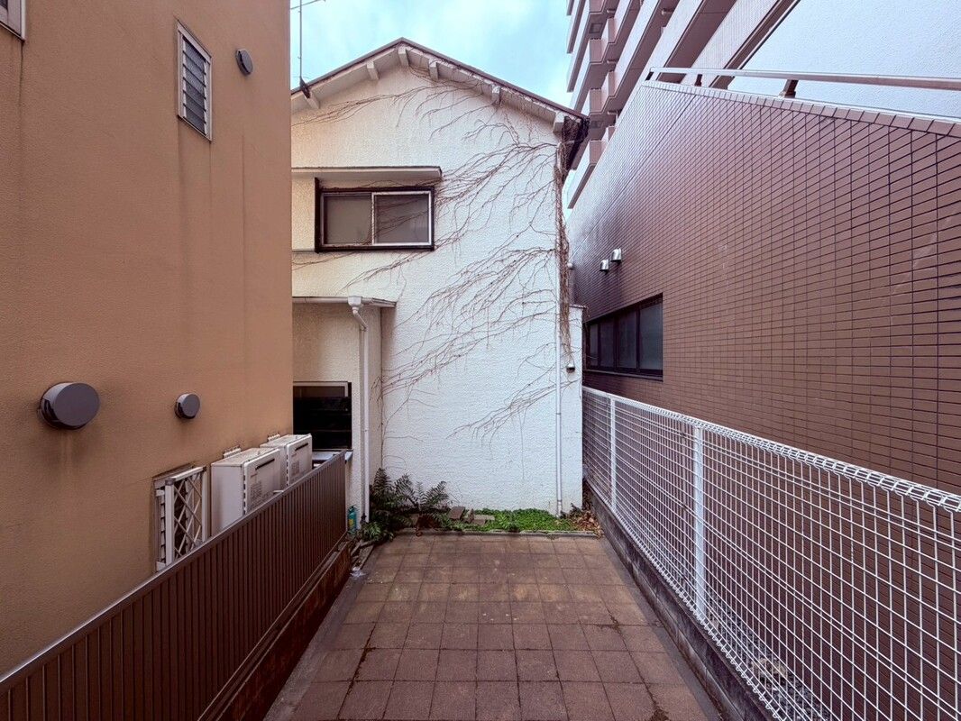Construction-Conditioned Land for Sale in Kita Ward, Tokyo - Thumbnail 2