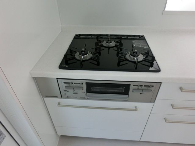 3LDK House in Onomichi with Mountain and Sea Views - Thumbnail 3