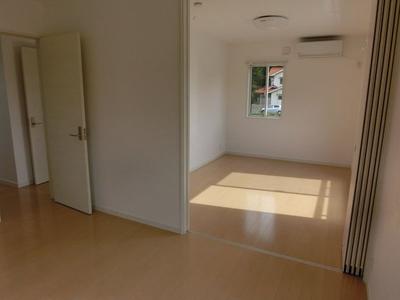 3LDK House in Onomichi with Mountain and Sea Views — Image 3, Onomichi, Hiroshima