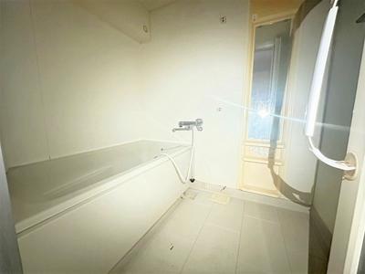 3LDK Apartment for Sale in Ikoma City, Nara — Image 4, Ikoma, Nara