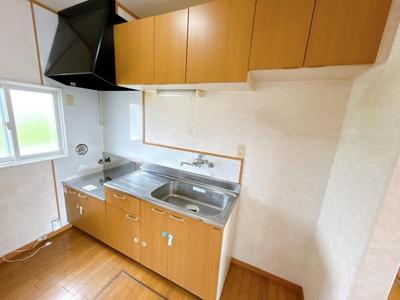Renovated 3LK House in Hachinohe with 4 Car Parks — Image 19, Hachinohe, Aomori