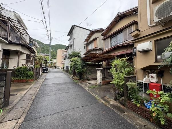 Residential Land for Sale in Yamashina, Kyoto - 67.99 sqm - Thumbnail 2