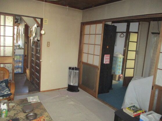 1958 8K Wooden House for Renovation in Taku City, Saga - Thumbnail 4