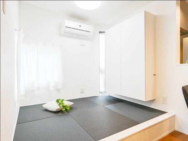 Modern 2LDK House for Sale in Toyonaka, Osaka - Built 2022 - Thumbnail 4