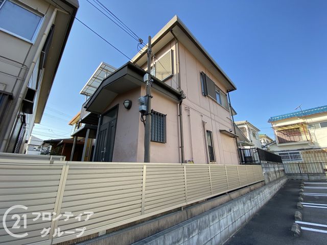 Renovated 3-Bedroom House in Kobe Nishi Ward - Thumbnail 2