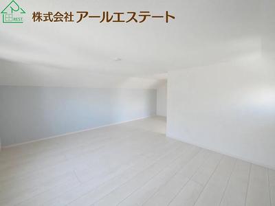 Modern 3SLDK House in Ono City with 8-Tatami Storage — Image 4, Ono, Hyogo