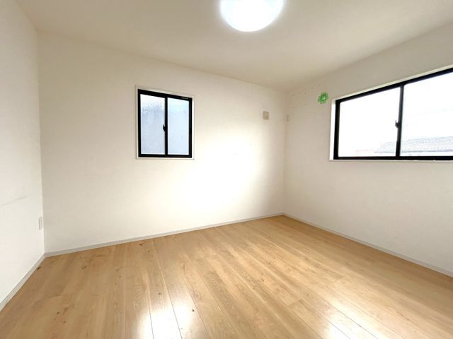4LDK Detached House for Sale in Utsunomiya City, Tochigi - Thumbnail 3