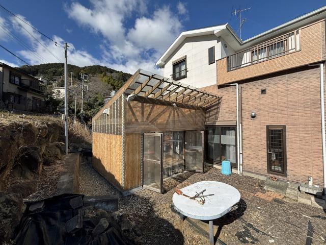 2008-built 2SLDK house in Atami with mountain views - Thumbnail 2