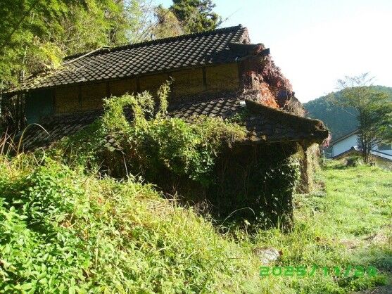 Land with Farmland for Sale in Takeo, Saga - Lifull No.79 - Thumbnail 2