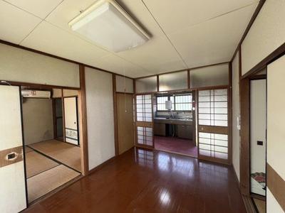 3LDK Bungalow for Sale in Kainan City, Wakayama — Image 3, Kainan, Wakayama