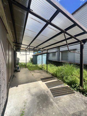 3LDK Bungalow for Sale in Kainan City, Wakayama — Image 1, Kainan, Wakayama
