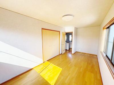 5LDK House in Nisshin with Recent Renovations — Image 4, Nisshin, Aichi