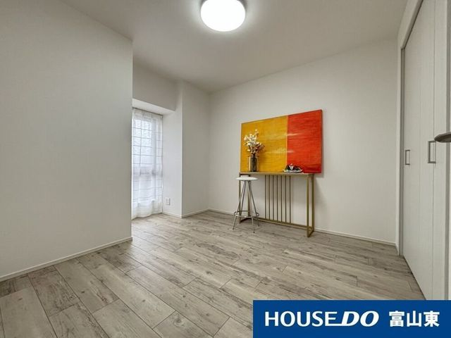 Renovated 3LDK Apartment Near Fujikoshi Station in Toyama - Thumbnail 4