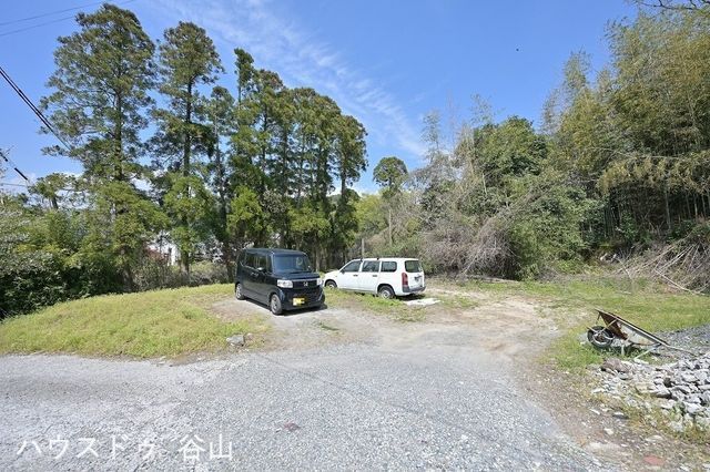 Land for Sale in Kagoshima City - 719 sqm - Thumbnail 2