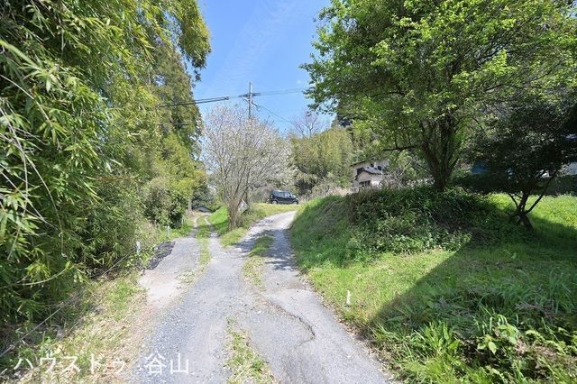 Land for Sale in Kagoshima City - 719 sqm - Thumbnail 4