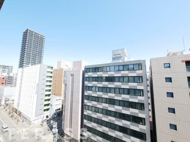 Renovated 3LDK Apartment for Sale in Central Sapporo, Hokkaido - Thumbnail 2