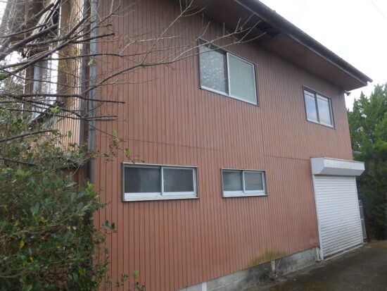 1933 Farmhouse Rental in Ebino City with Garden & Shed - Thumbnail 2