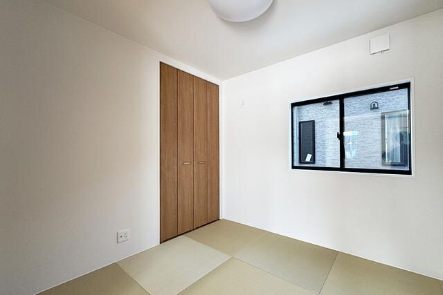 4LDK New Build House for Sale in Takaoka, Toyama - Thumbnail 2