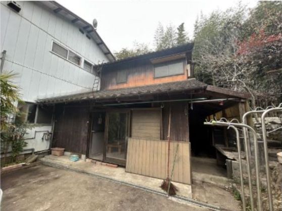 8DK House for Rent in Kuwabara, Asakura City, Fukuoka - Thumbnail 3
