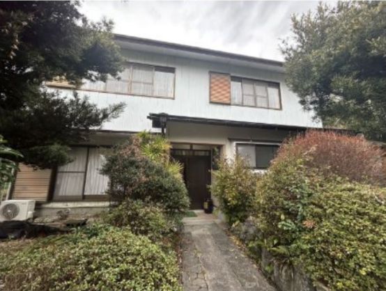8DK House for Rent in Kuwabara, Asakura City, Fukuoka - Thumbnail 2