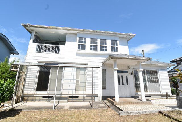 4LDK house in Kanoya with 152㎡ space near health plaza - Thumbnail 2