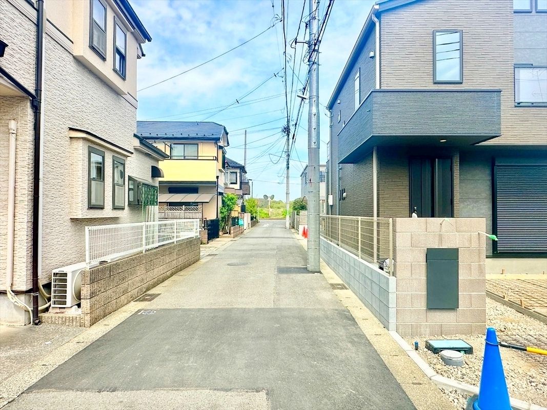 New 3LDK House for Sale in Hino City, Tokyo - 75.66m2 - Thumbnail 3