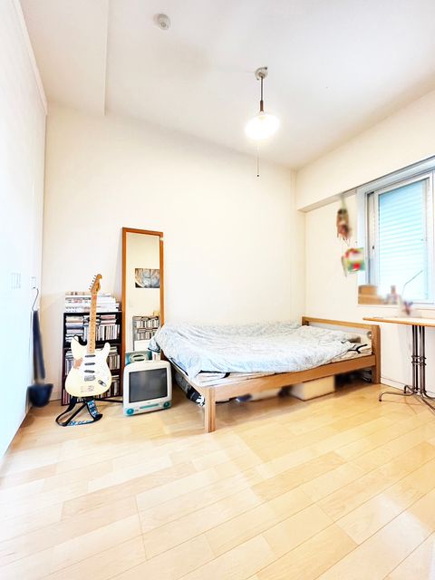 Kugayama Garden Hills 2-Bedroom Condo with 24hr Security in Mitaka - Image 1