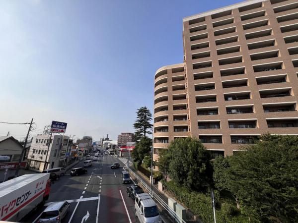 Sophia Kashiwa Park 4LDK Apartment for Sale in Chiba - Thumbnail 3