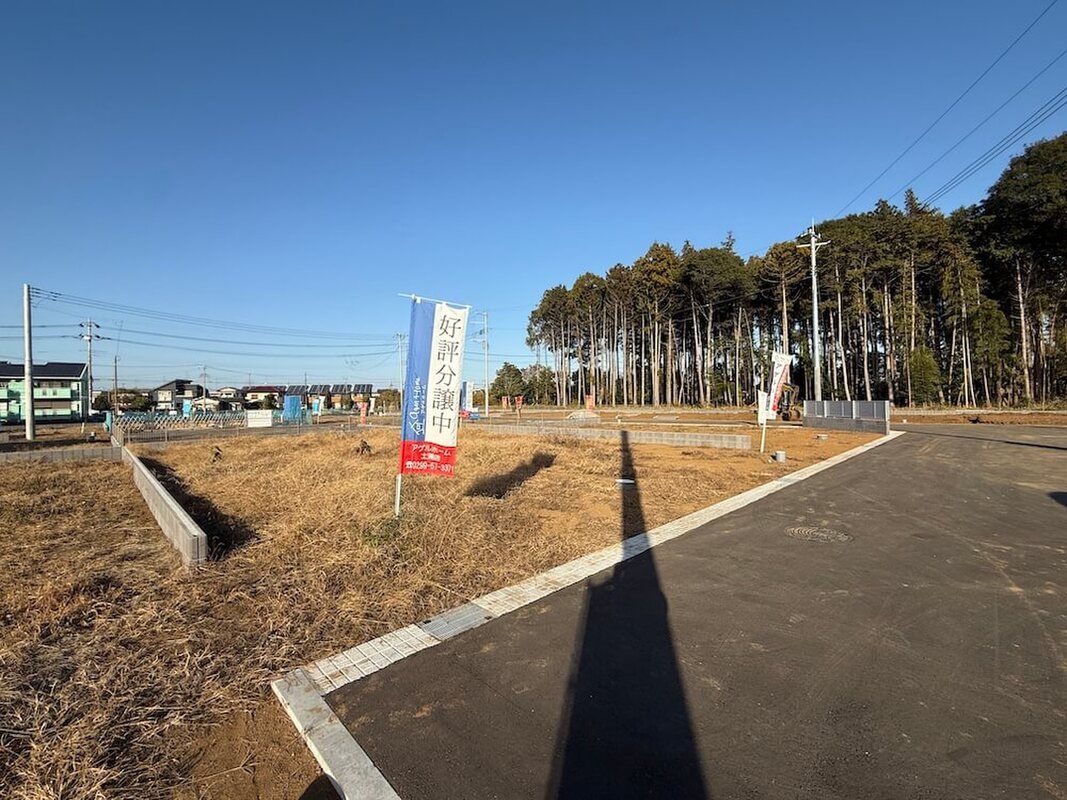 Kasumigaura City Building-Conditioned Land for Sale Near Kamidachi Station - Thumbnail 3