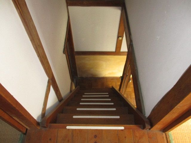 2DK Vacant House Near Ōiso Station, Kanagawa - Thumbnail 4