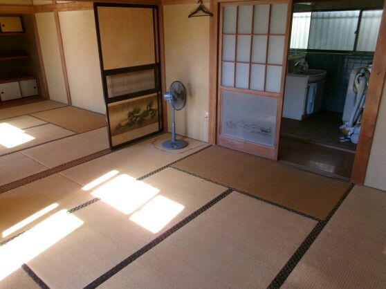 Spacious 6DK House on 1520sqm Land in Annaka, Gunma - Thumbnail 3