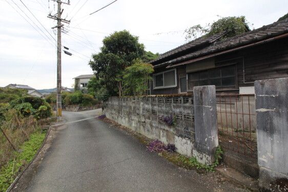 Akiya House for Sale in Uto, Kumamoto - 830,000 Yen - Thumbnail 2