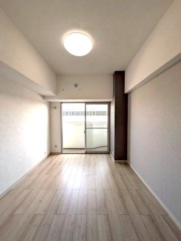 Renovated 2LDK Apartment Near Omoto Station, Okayama - Thumbnail 4