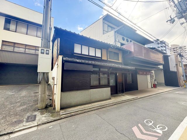 Land for Sale in Kyoto Shimogyo Ward with Old House - Thumbnail 3