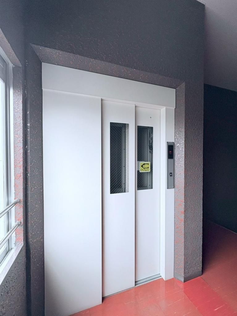 Renovated 4LDK Apartment Near Inazumi Park Station, Sapporo - Thumbnail 2