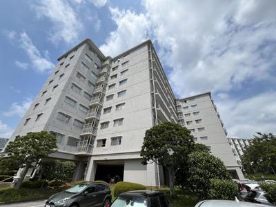 3LDK Apartment in Chiba's Mihama Ward Near Searchinawa Beach Station — Image 1, Mihama, Chiba
