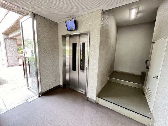 3LDK Apartment in Chiba's Mihama Ward Near Searchinawa Beach Station - Thumbnail 4