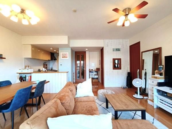 Radiant City Yokohama Quartier 7 3LDK Apartment for Sale - Thumbnail 4
