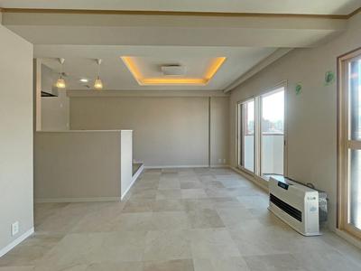 Renovated 2LDK Apartment near Hiragishi Station, Sapporo — Image 1, Toyohira, Hokkaido