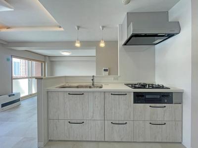 Renovated 2LDK Apartment near Hiragishi Station, Sapporo — Image 1, Toyohira, Hokkaido