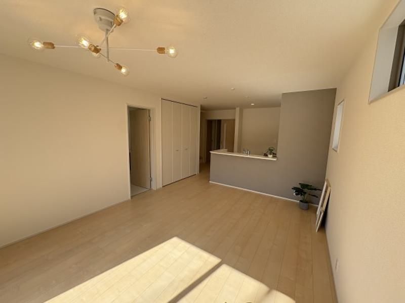 New 3LDK Detached House in Tomigusuku, Okinawa with Cashback Offer - Thumbnail 2