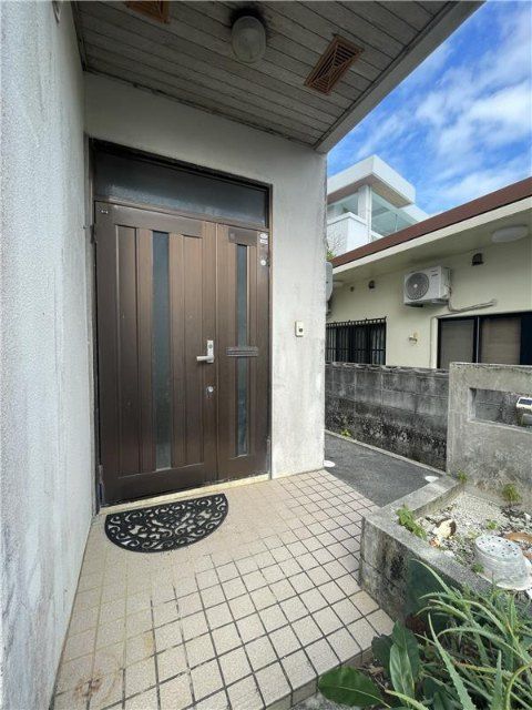 3LDK House in Ginowan with Ocean Views - Thumbnail 3