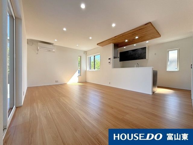 New 4LDK House in Toyama Honcho with ZEH & BELS Certification - Thumbnail 3